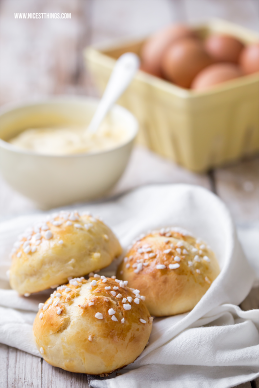 Mini Brioche Brötchen mit Hagelzucker für Tarte Tropézienne Rezept #brioche #tartetropezienne