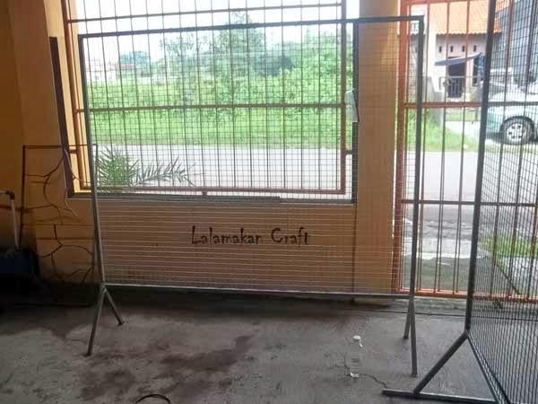 Creativity Tutorial: Membuat Partisi Gantungan Display