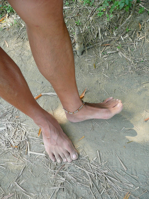 喜歡赤腳走在泥土上的感覺