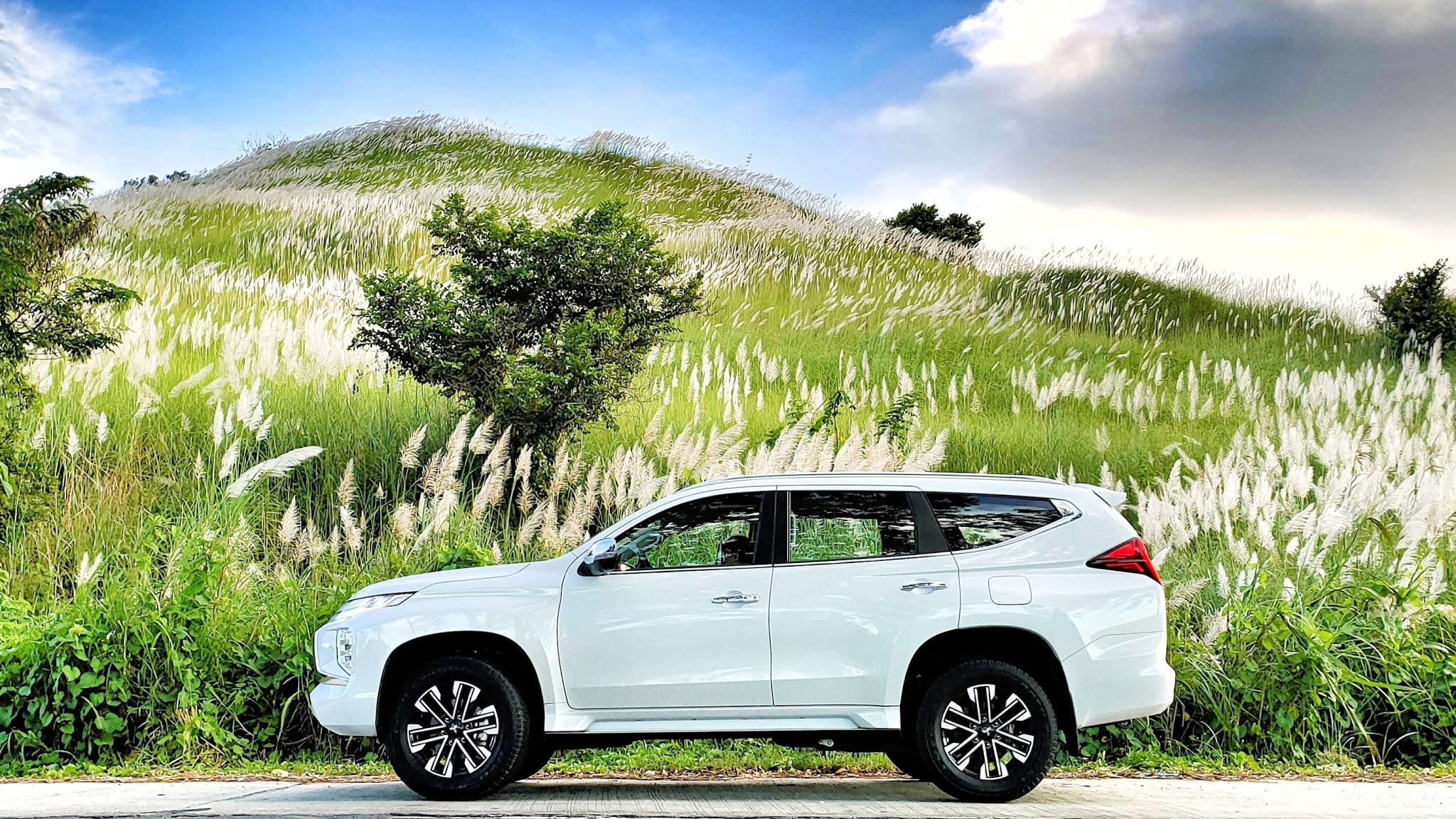 Monchster Chronicles Mitsubishi Montero Sport GT 4x4 Luxurious