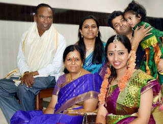 Malavika Singer Family Husband Parents children's Marriage Photos