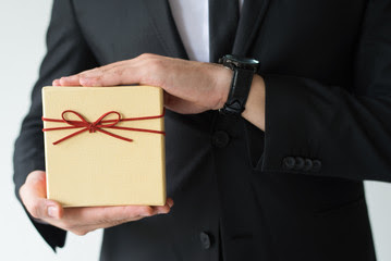 pentingnya hadiah perusahaan (corporate gift) untuk client Anda