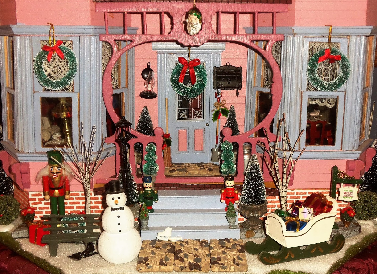 A DEBBIEDABBLE CHRISTMAS Christmas Doll House, Christmas Home Tour, 2017