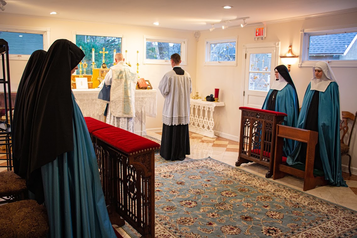 Sisters Adorers Of The Royal Heart Of Jesus RORATE CÆLI: Blessing of the First American Foundation of the Sisters