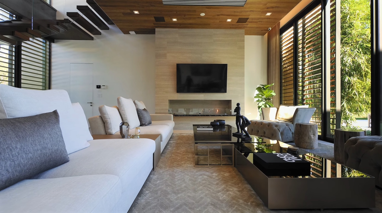 51 Photos vs. 2690 Hackney Rd, Weston, FL Luxury Home Interior Design Tour