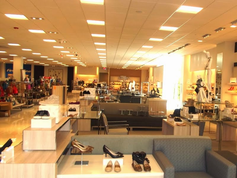 Toni's Take On Style... Macy's Grand Opening Blogger