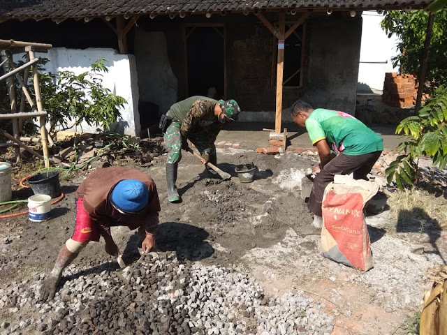 Rehap Rumah Tidak Layak Wujud Kemanunggalan TNI Bersama Rakyat