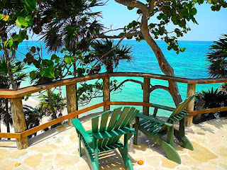 bliss beach, best roatan weather, paya bay resort, chillout stations, beauty, the black iguana, beach bar, naturism, 