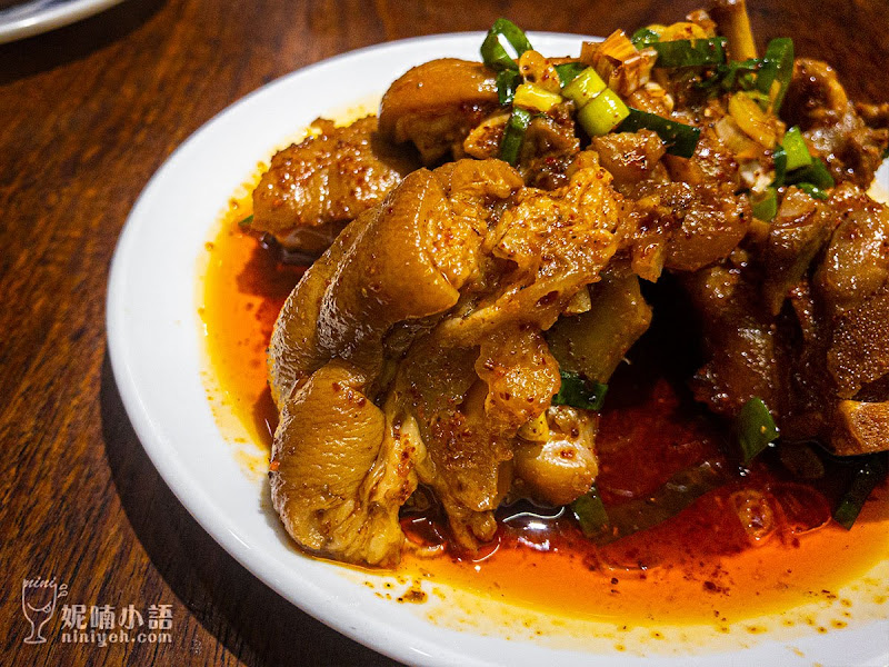 【永康街美食】老鄧 Lao Deng 1949。好吃到簌簌叫的麻辣川味麵
