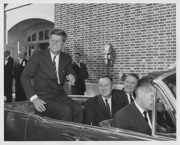 President Kennedy Photos: The Best of JFK: 4 great JFK photos (one with ...