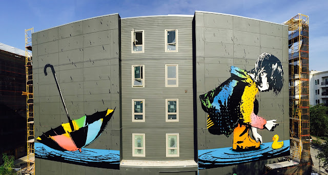 Wallingford a neighborhood in north central Seattle is now home to a massive new piece by BumbleBee which was just finished a few days ago.