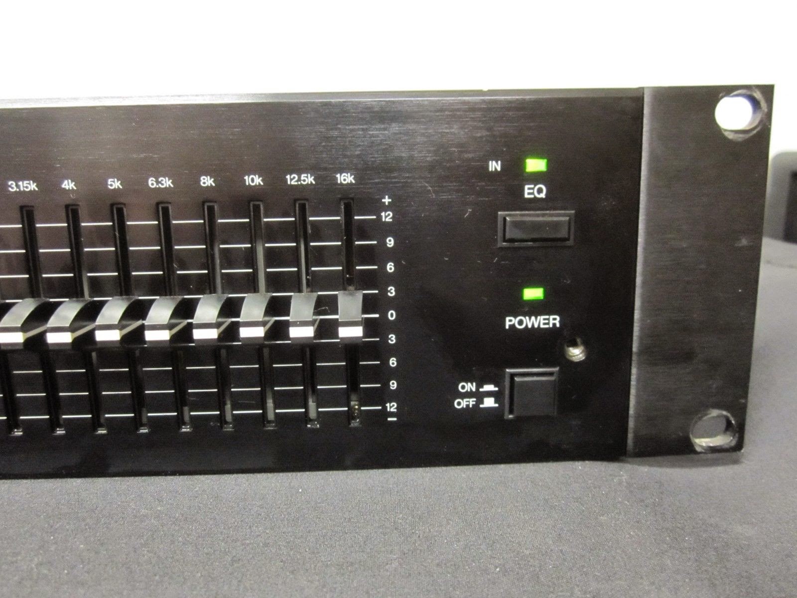 Golden Tubes TOA E1231 Series 1000, 31 band Graphic EQ