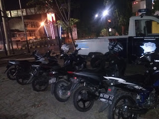 Bubarkan Aksi Balap Liar di Jalan Ahmad Yani Polisi Amankan Tujuh Motor