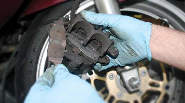 5-Tips-Menjaga-Kampes-Brake-REM-Supaya-Tetap-Aman