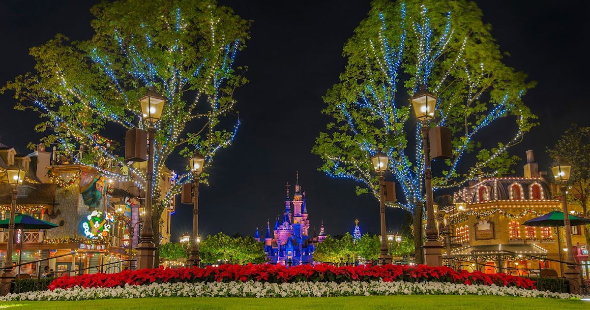 A Mickey Avenue Midnight