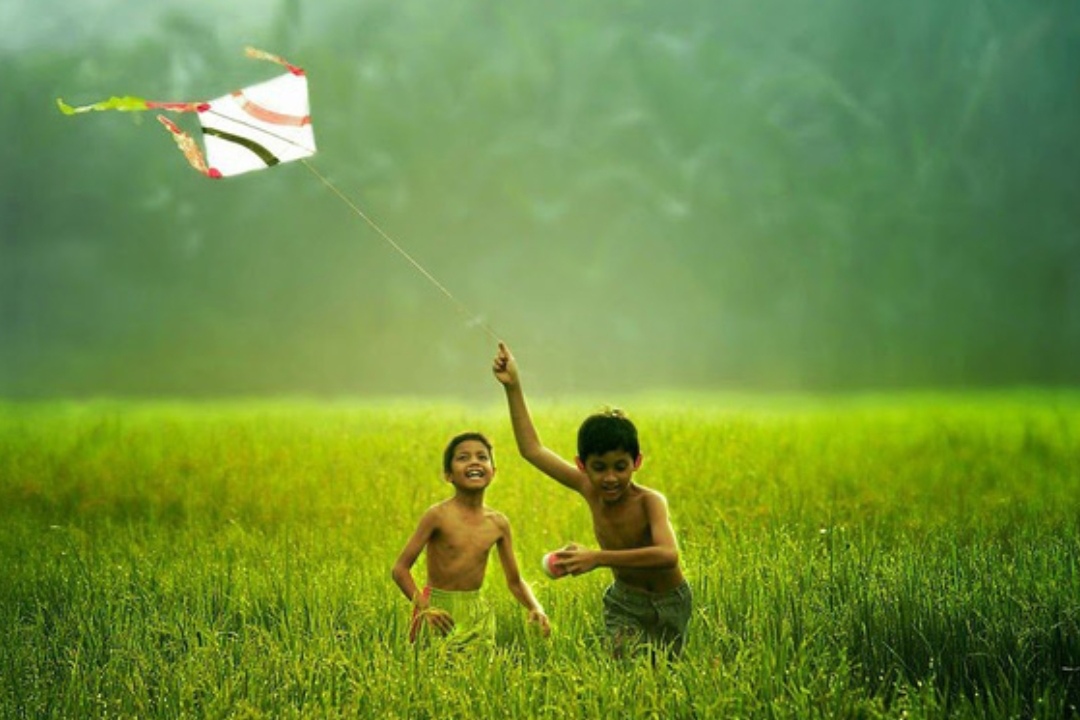 Masa Kecil, Kenangan Manis - DWI PURWANTO