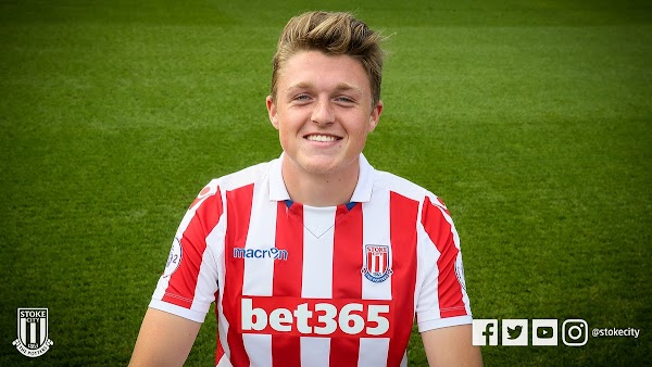 Oficial: El Stoke City ficha a Souttar hasta 2019