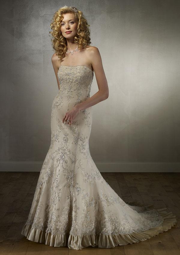 special wedding gowns : 2013 Designer Wedding Dresses Trends
