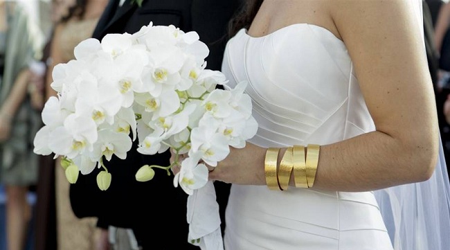 ΝΟΜΙΜΟΠΟΙΟΥΝΤΑΙ ΟΙ ΜΕΤΑΝΑΣΤΕΣ! Εικονικοί «γάμοι» ο νέος τρόπος να παραμένουν Ελλάδα