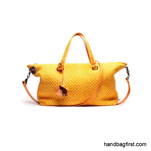 newsforbrand: Bottega Veneta spring 2012 handbags