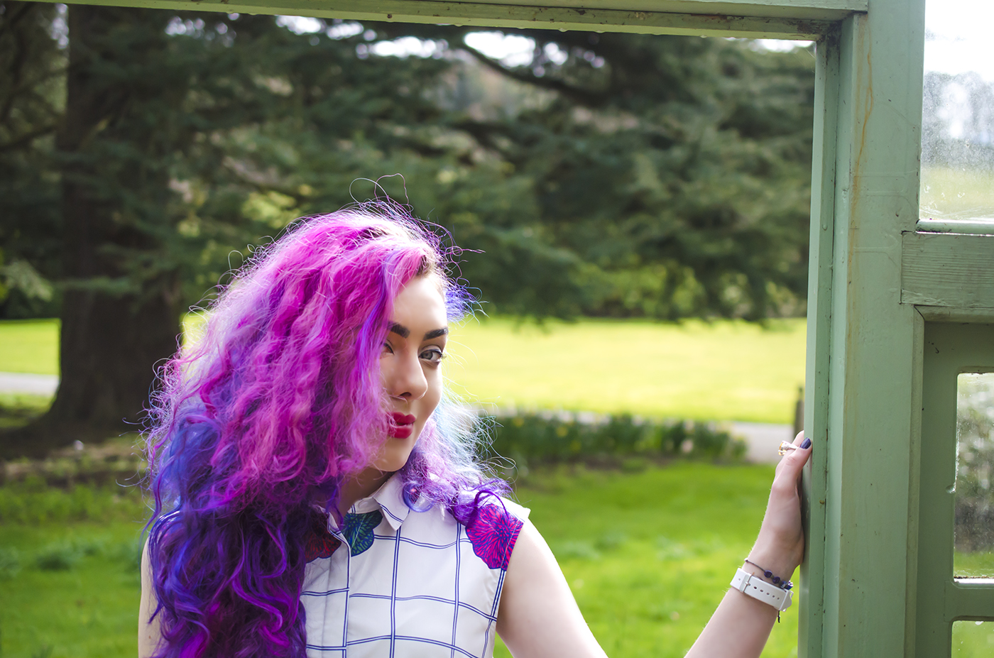 stephi lareine pink purple curly hair blogger