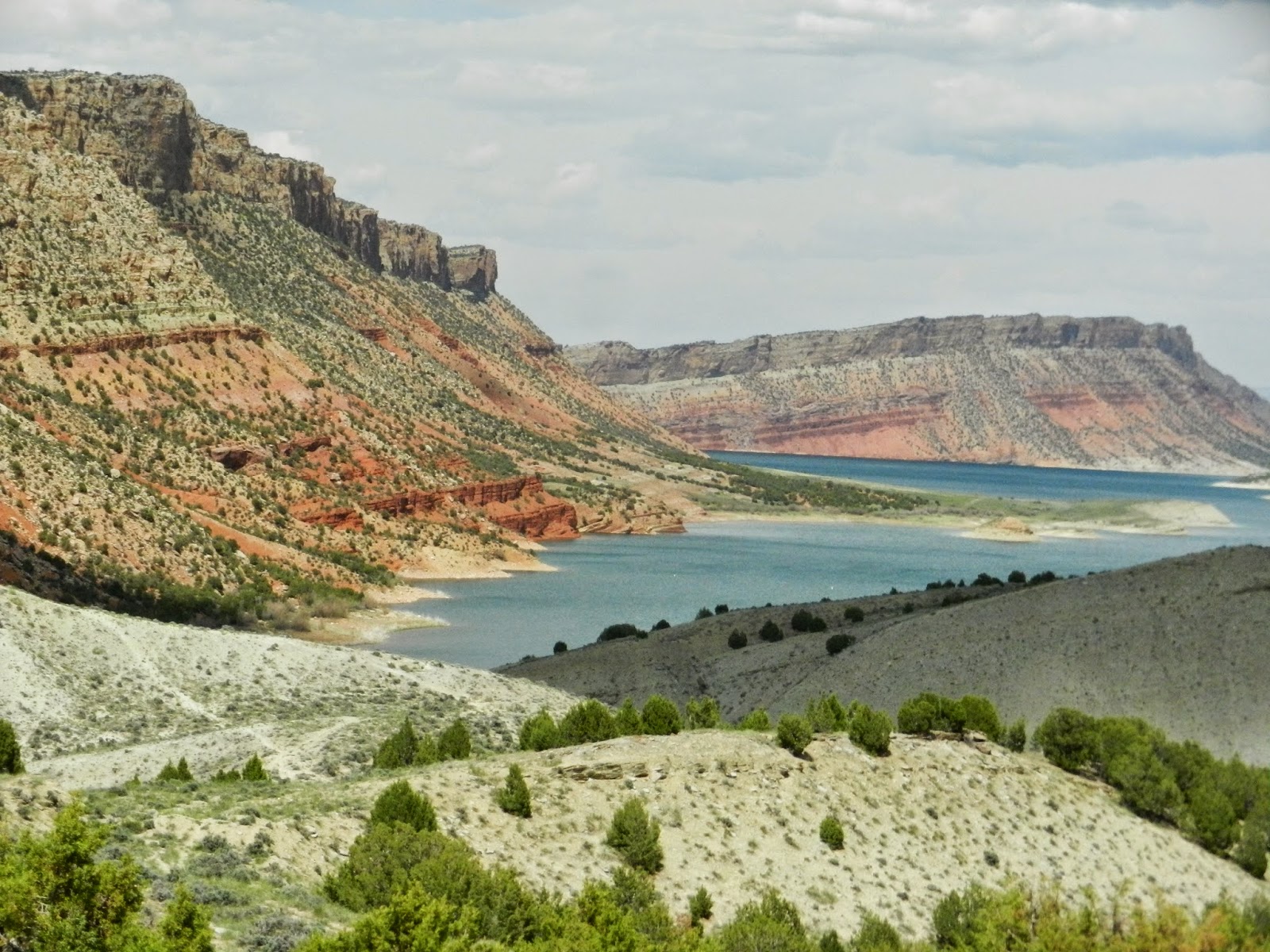The Rockies and the Appalachians by Motorbike: 28th May - Vernal, Utah