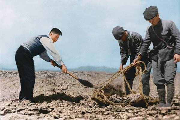 kim il sung first shovel of founding new korea