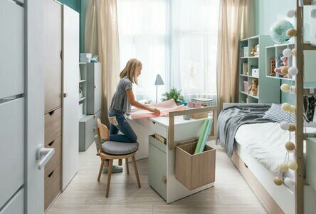 Bedroom for a teenage girl