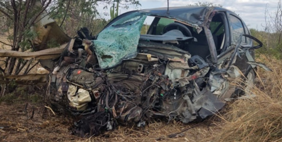 Policial militar da reserva morre após colisão na BA-120, em Santaluz