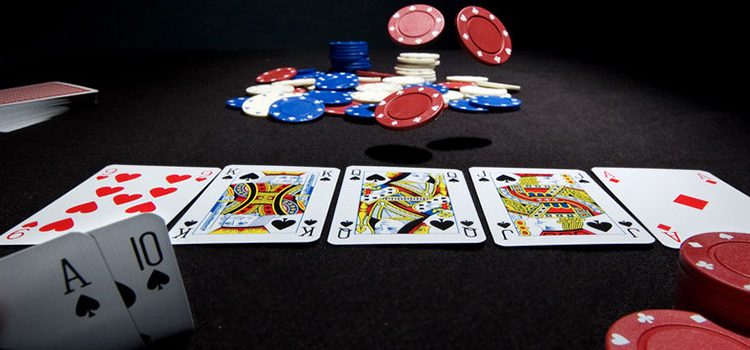 7 TRIK JITU MENANG MAIN POKER DAN DOMINO ONLINE - Hastobi-1