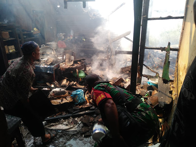 Kantin Terbakar, Atap Kelas IV SDN 3 Girimargo Sragen Ikut Hangus