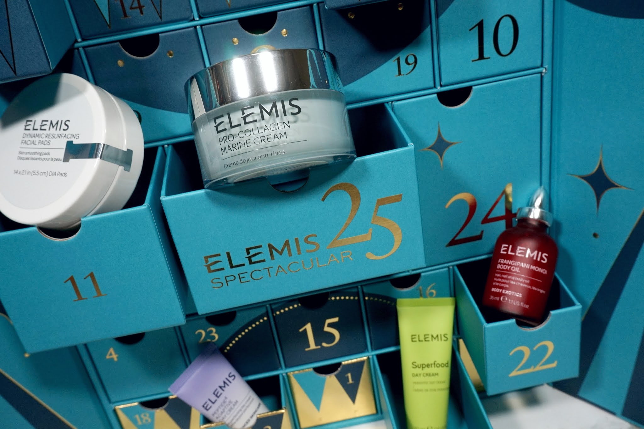  Review Elemis 25 Days of Spectacular Skin Advent Calendar PRETTY