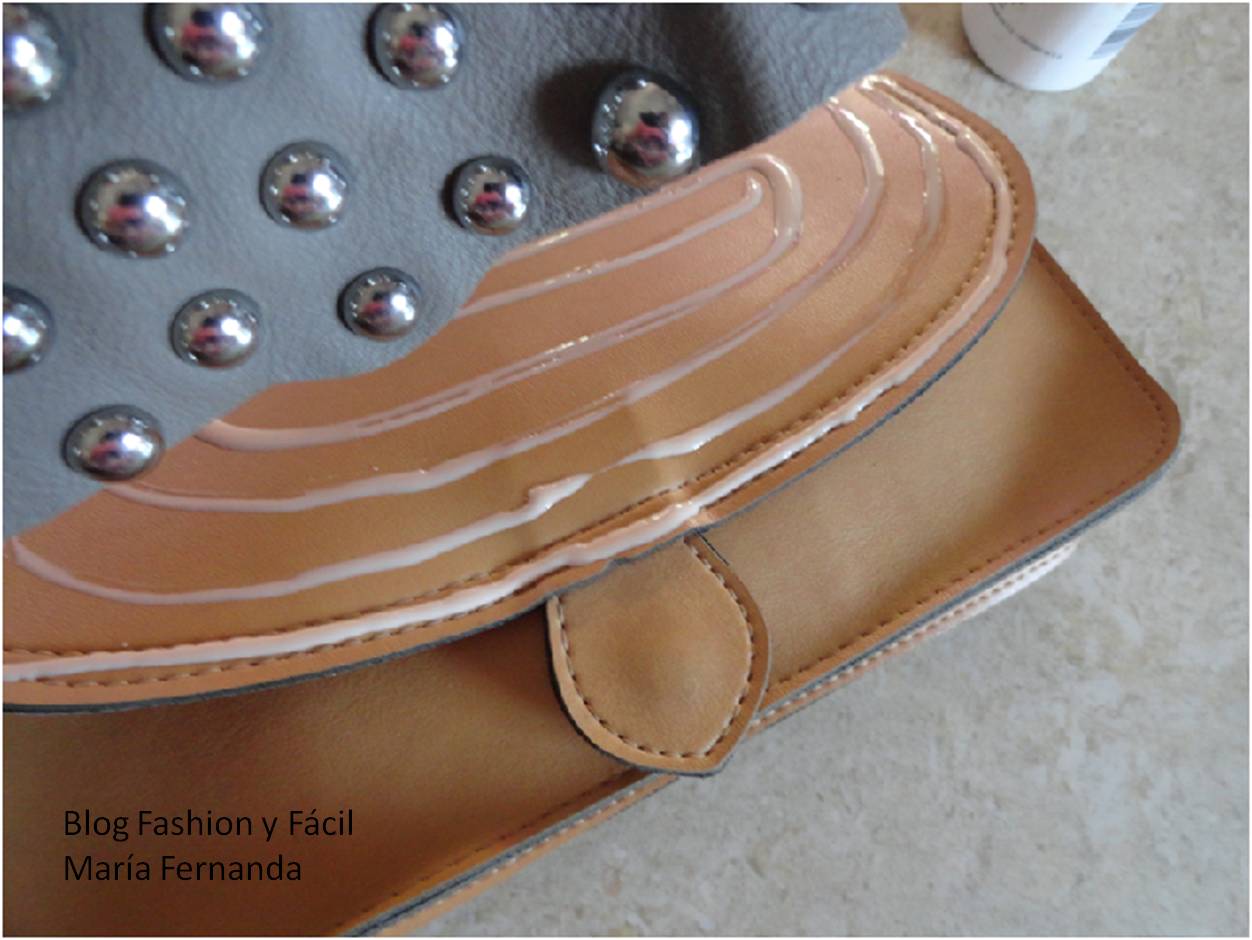 Clutch basico😎👌 Fashion y Fácil DIY: Cómo customizar un clutch con materiales