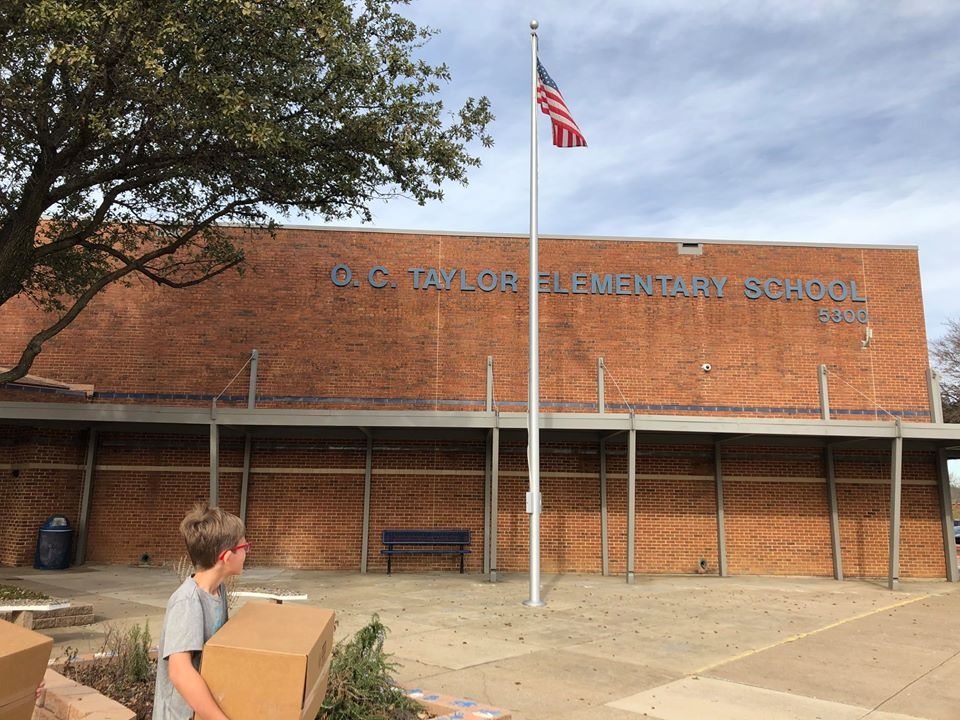 Care Packages for Soldiers O. C. Taylor Elementary School Donates