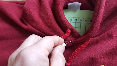 How to add a zipper to a hooded sweatshirt