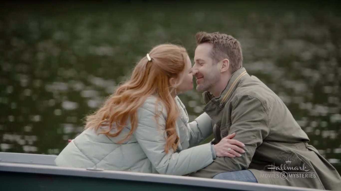 Aurora Teagarden Meurtre Au Bord Du Lac C'est un beau téléfilm : Noël et Romance...Chrisnow