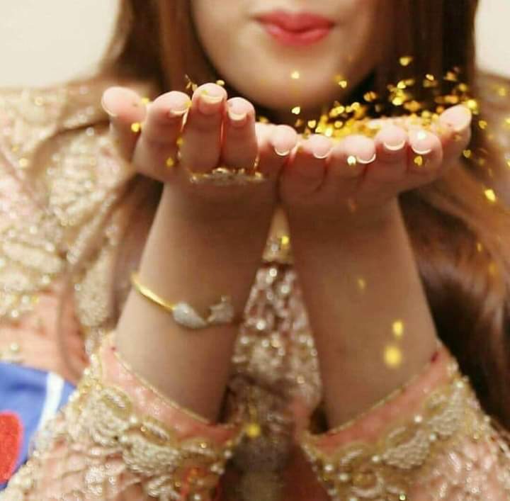 Most Beautiful New Unique Outstanding dpz for whatsapp Girls Wallpaper DP