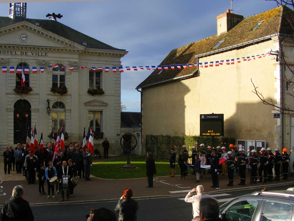 Days on the Claise Sirens on French Town Halls