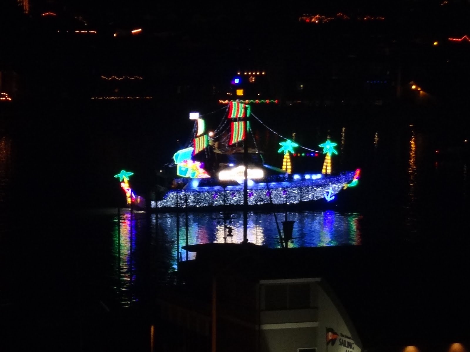 The Official Minney's Yacht Surplus Blog Christmas Boat Parade Of