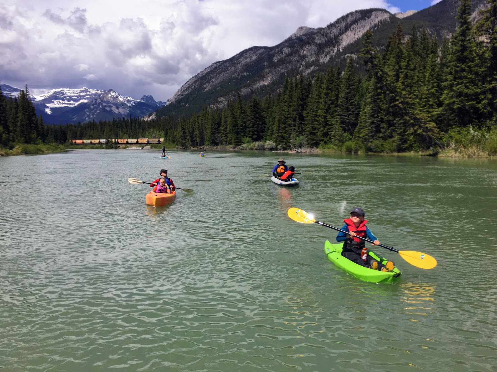 Family Adventures in the Canadian Rockies Easy Family Paddling Day