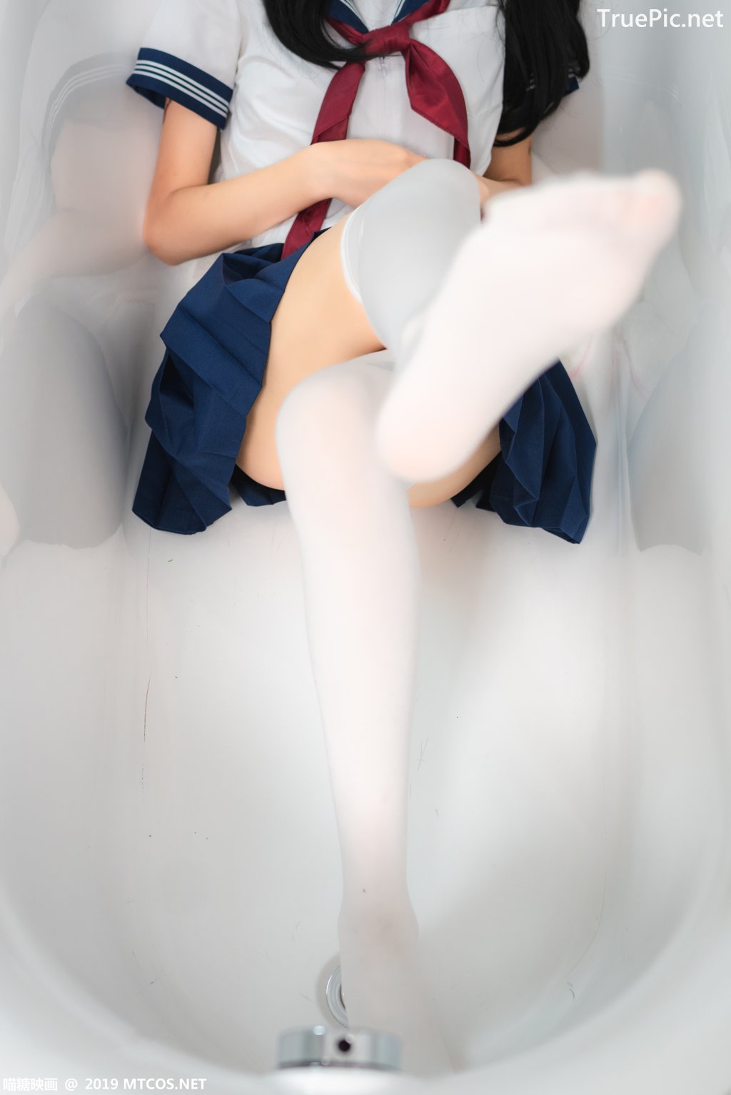 Image-MTCos-喵糖映画-Vol-012–Chinese-Pretty-Model-Cute-School-Girl-With-Sailor-Dress-TruePic.net- Picture-40