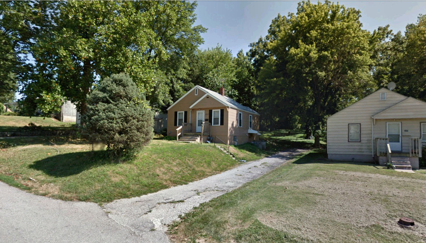 Capt. Spaulding's World CSW BREAKING House Fire in Independence MO