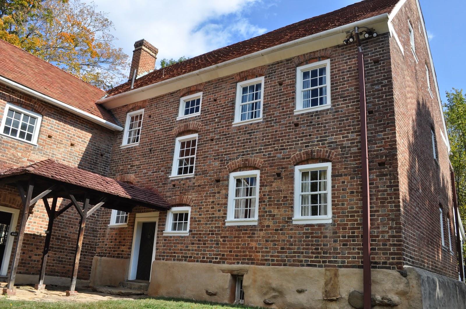 Traditions Furniture Historic Old Salem, North Carolina