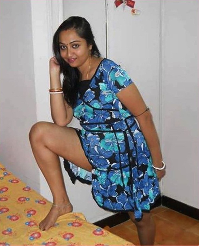 Marathi Bhabhi Hot And Cute Photos Home Hot And Sexy 