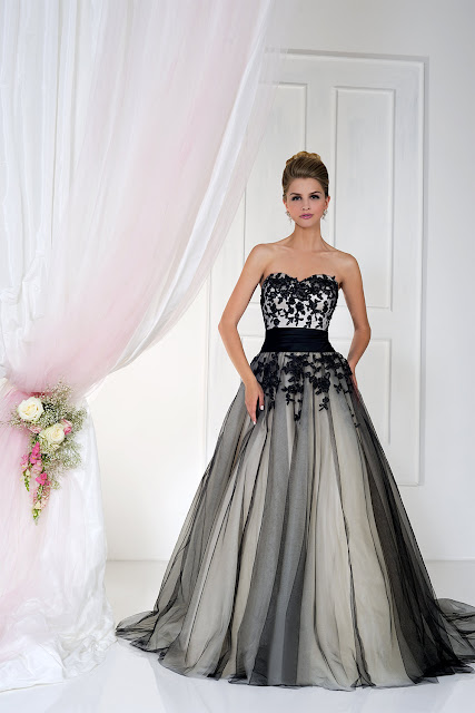 gothic wedding dresses