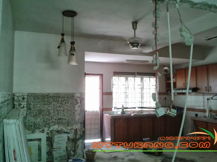Dapur Rumah Teres 2 Tingkat Bongkar Dinding Pecah Hall Dapur Renovation Ubah Suai Rumah Teres Ubahsuai Car Porch Kerja
