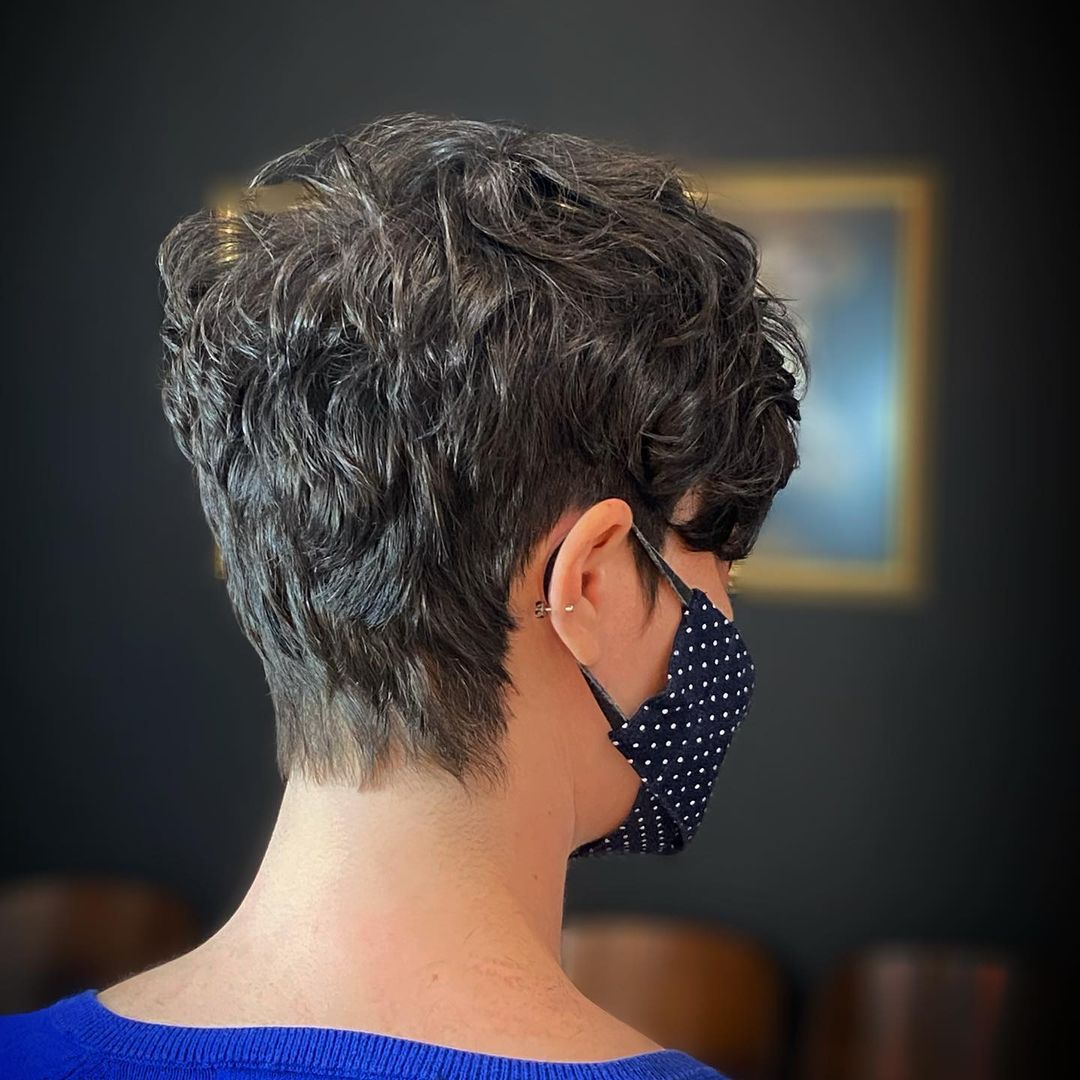 coupe de cheveux pour fille de 13 ans, cheveux qui tourne fille ou garcon