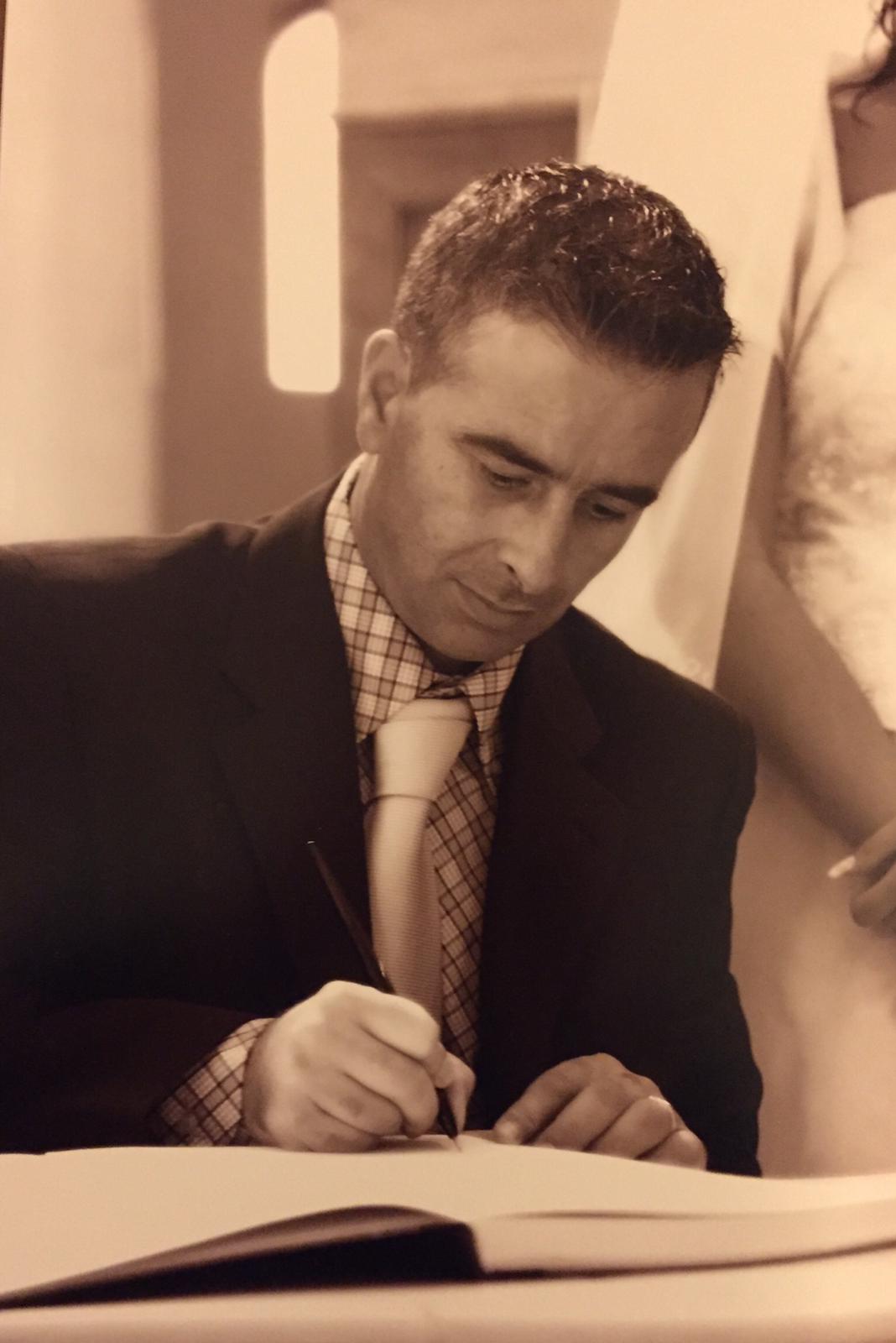 Chi Scrive Non Muore Mai Da Lorenzo In Lorenzo Buon Onomastico Miei Amori