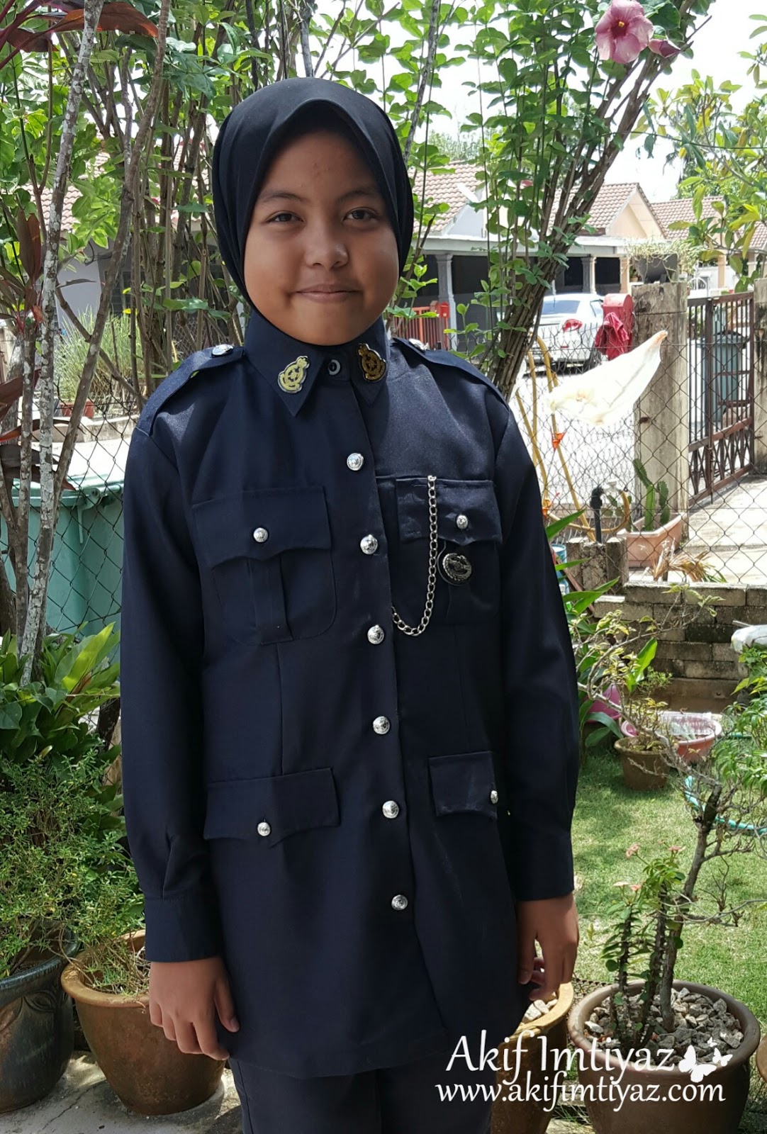Uniform Kadet Polis Sekolah Menengah : Comfort Progress Sdn. Bhd