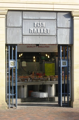 Art deco entrance to the covered fish market